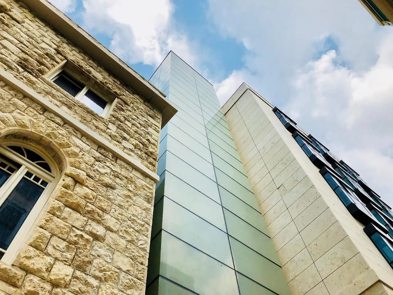 ***  Schumacher Hotel Haifa Israel